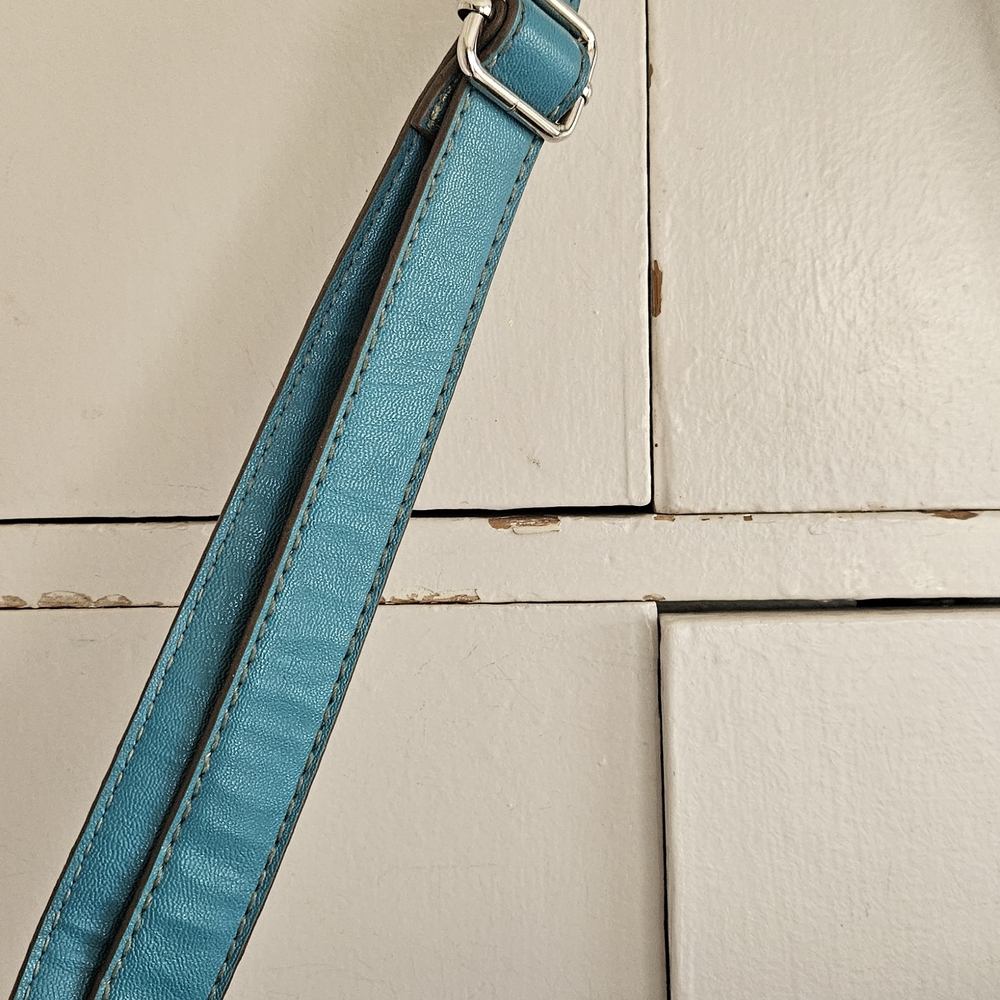 Relic Stylish Teal Blue Shoulder Bag - Picture 4 of 12